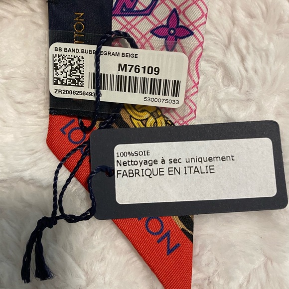 SALE❗️New Slim Authentic Louis Vuitton Bandeau❗️ - Picture 3 of 4